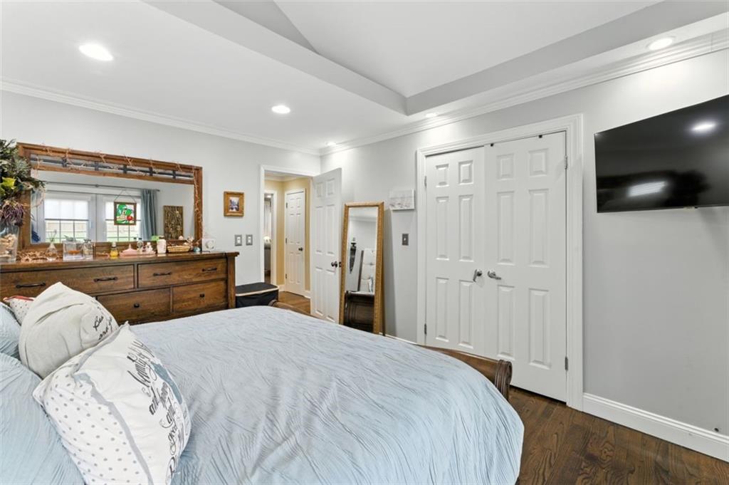 5101 Clark Drive