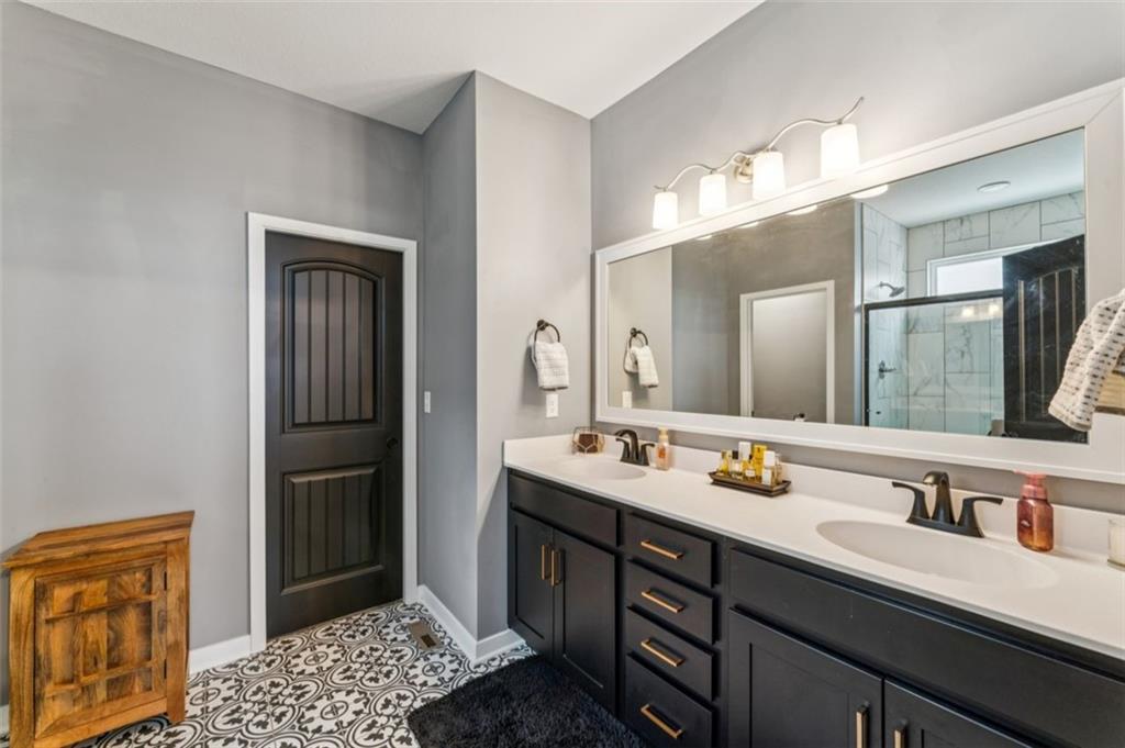 3728 NW Old Stagecoach Road