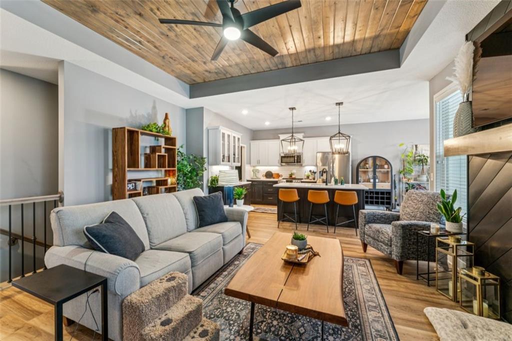 3728 NW Old Stagecoach Road