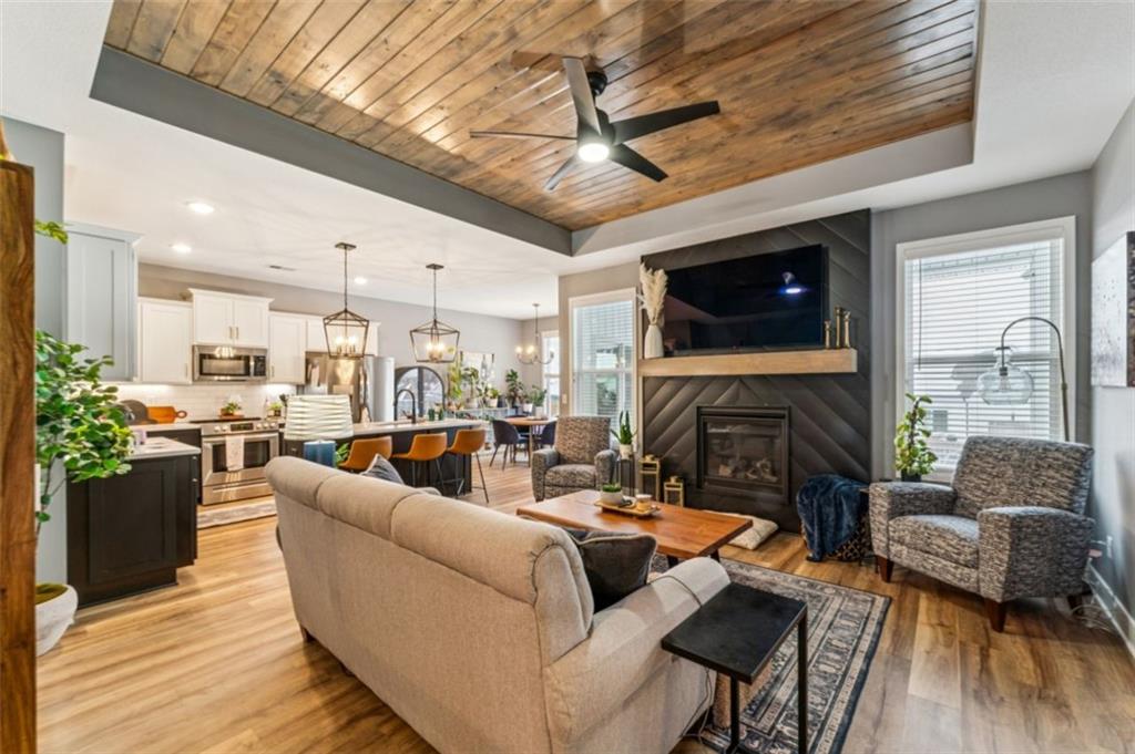 3728 NW Old Stagecoach Road