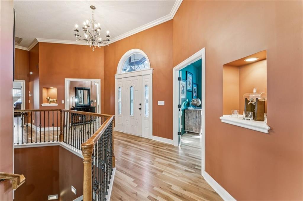 2301 NE Colonnade Avenue