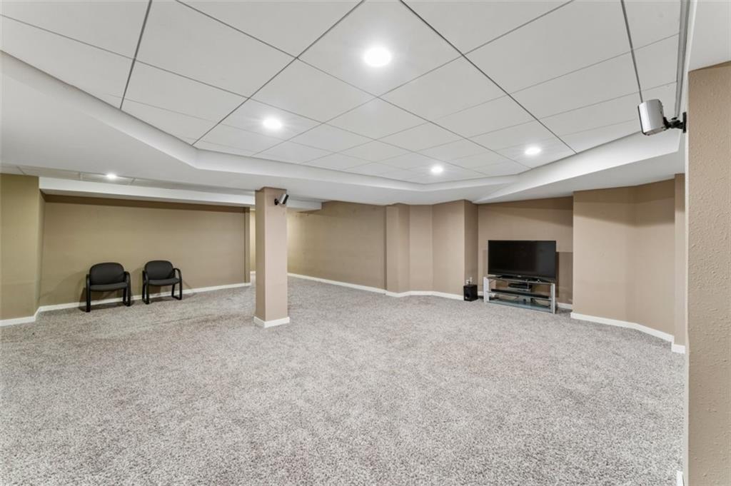 1011 Foxtail Drive
