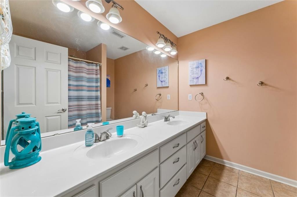 1011 Foxtail Drive