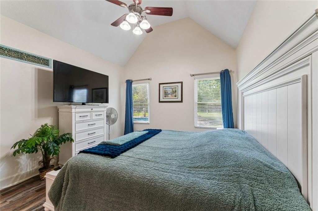 1011 Foxtail Drive