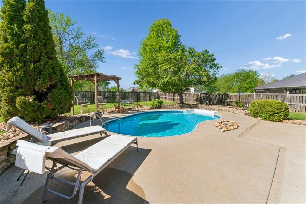 1011 Foxtail Drive