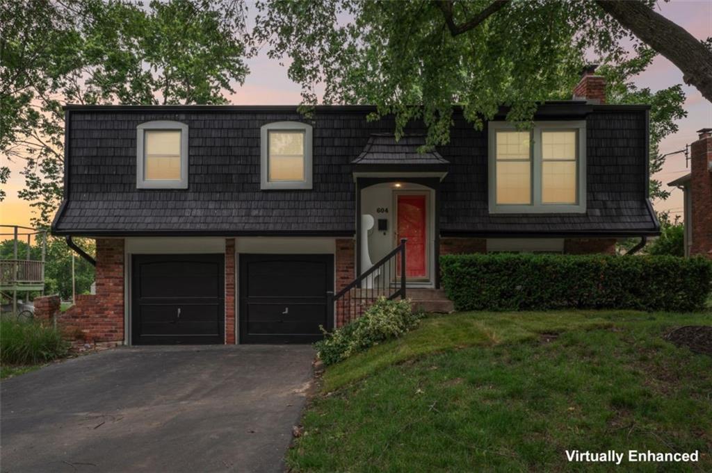 604 S Montclaire Drive