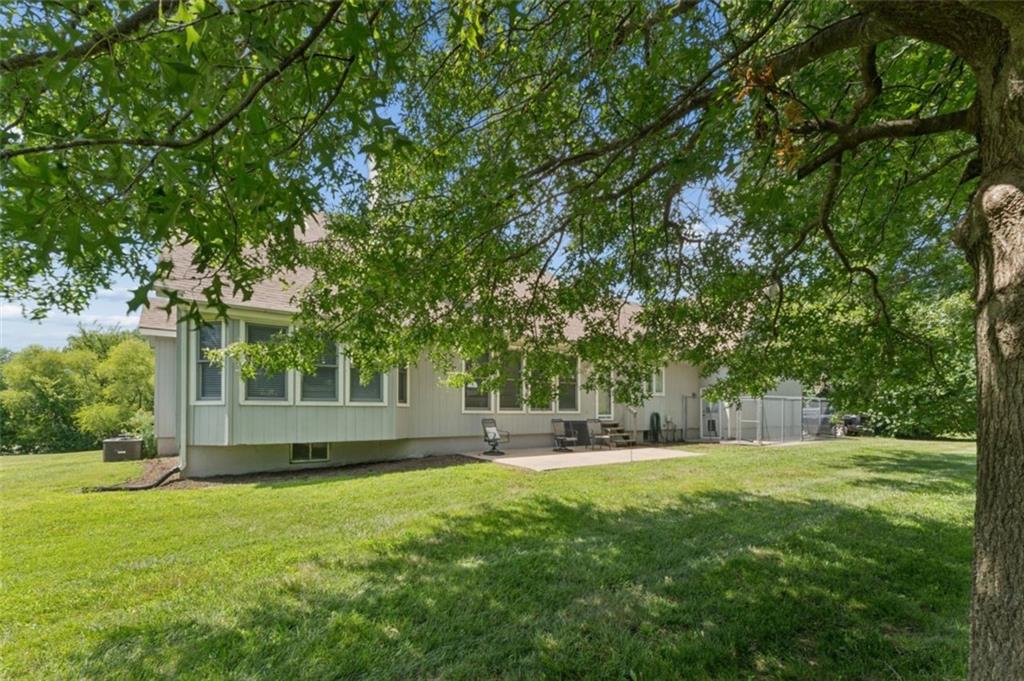 1005 WESLEY Avenue