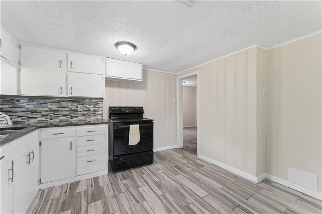 8110 Walnut Street