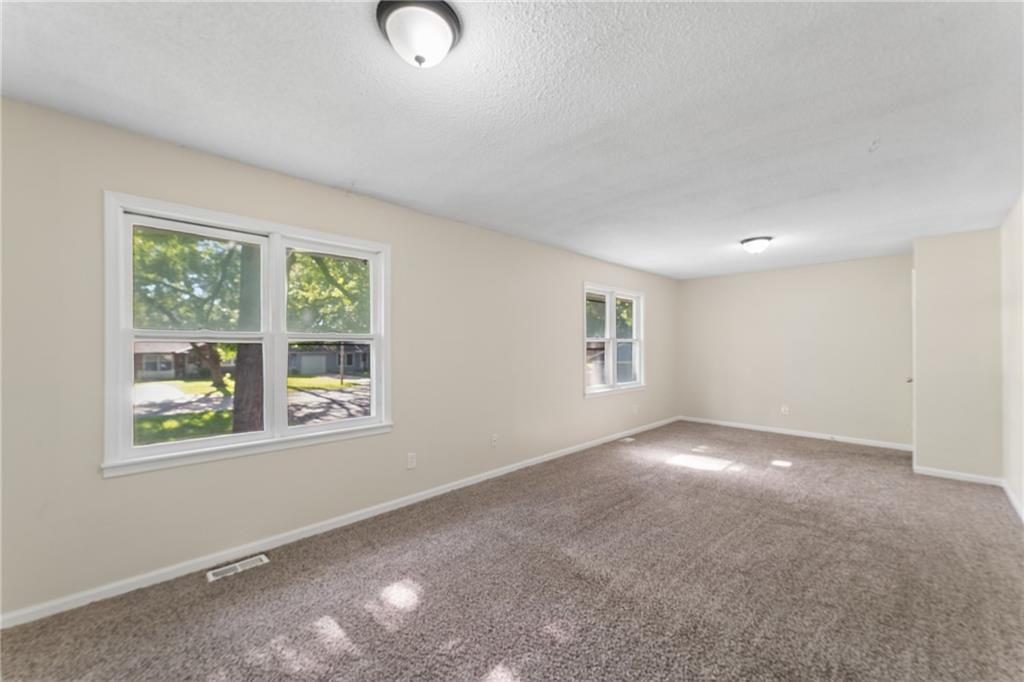 8110 Walnut Street