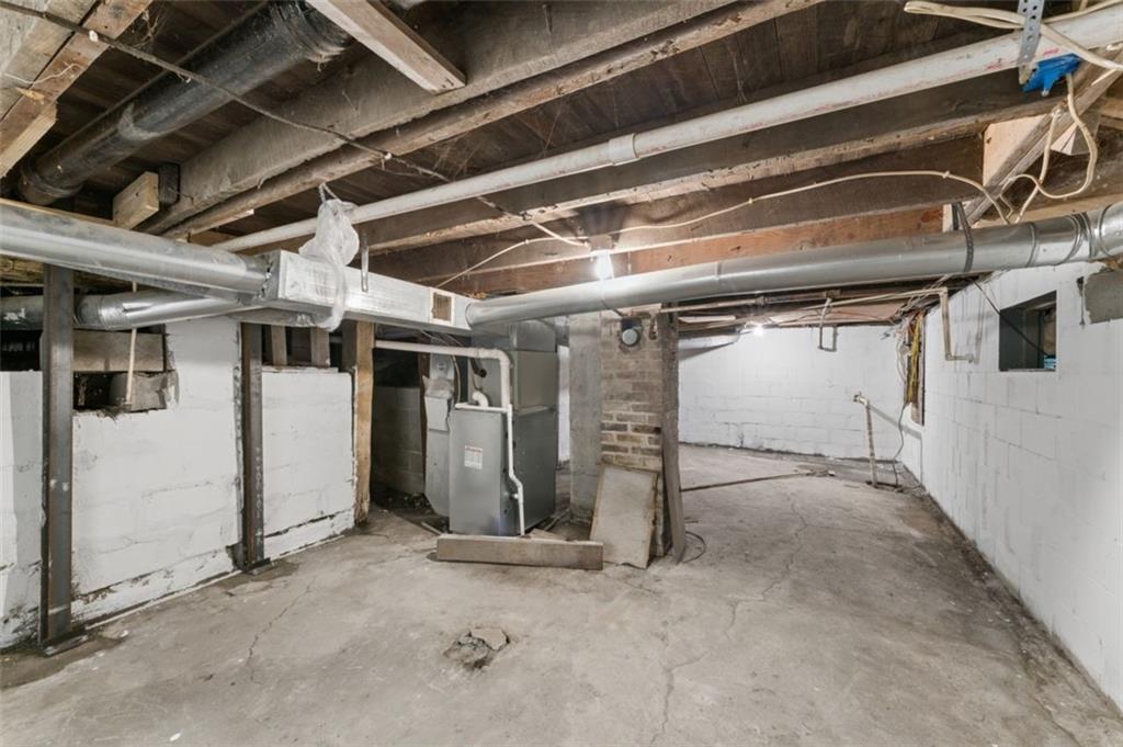 806 W Lexington Street