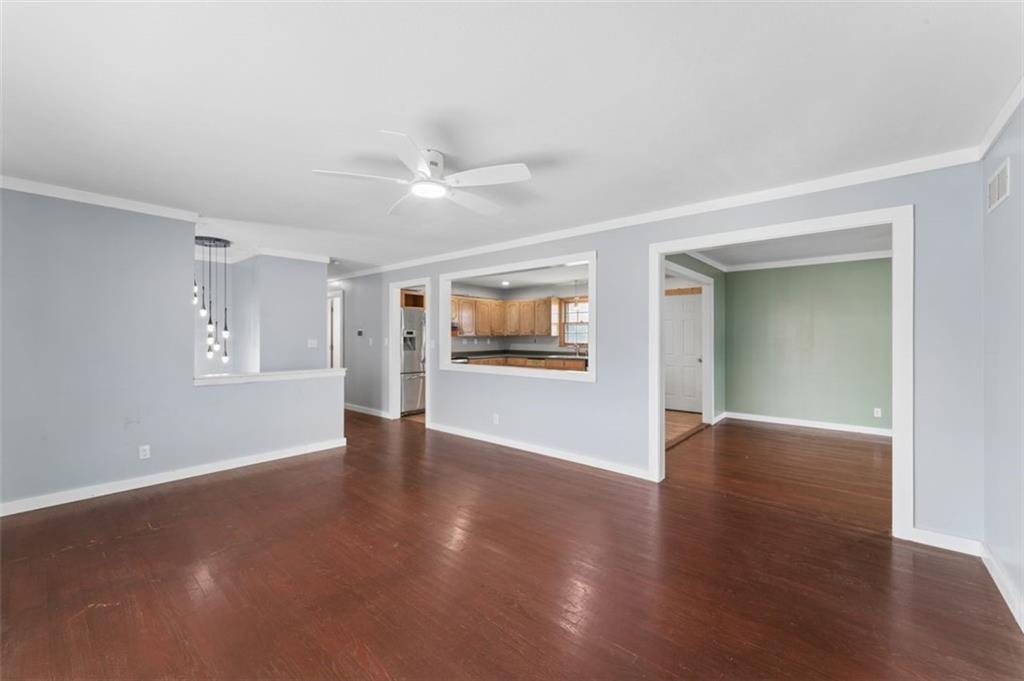 101 W Insley Avenue
