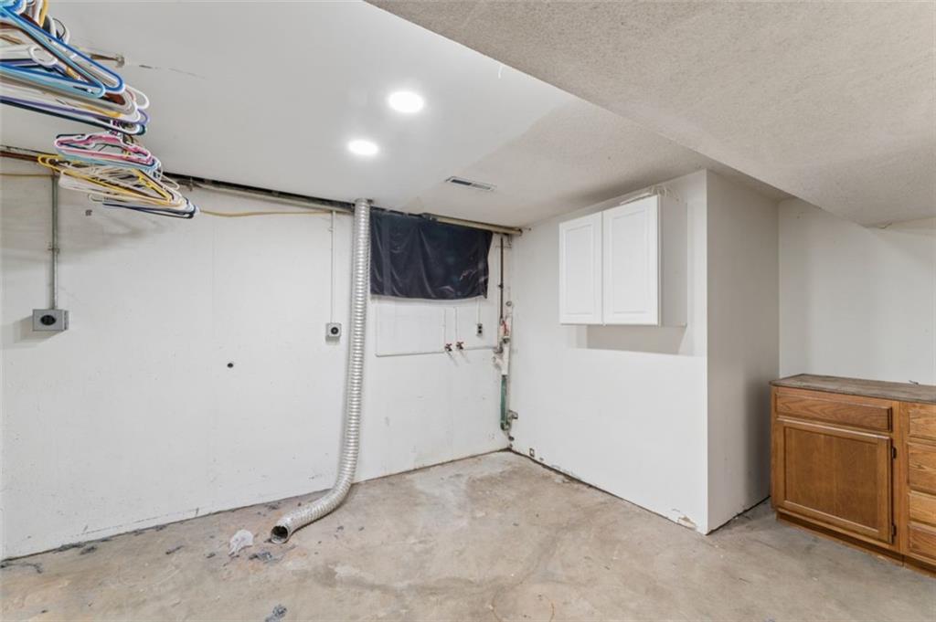 101 W Insley Avenue