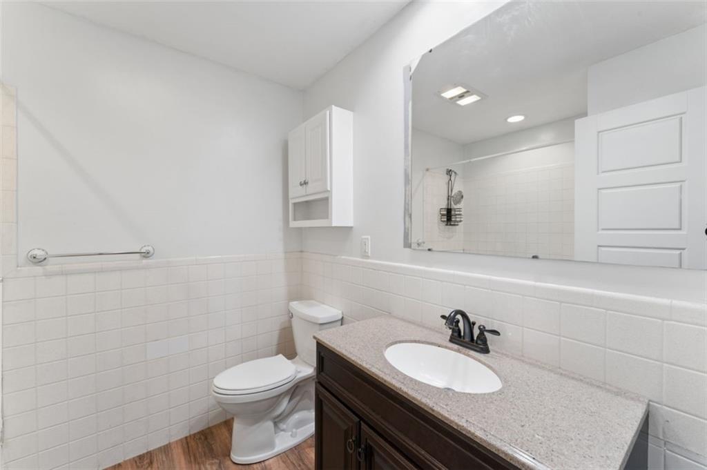 101 W Insley Avenue