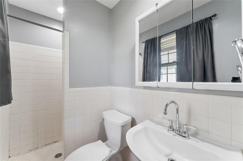 101 W Insley Avenue
