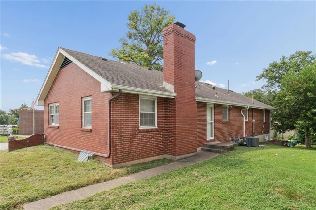 101 W Insley Avenue