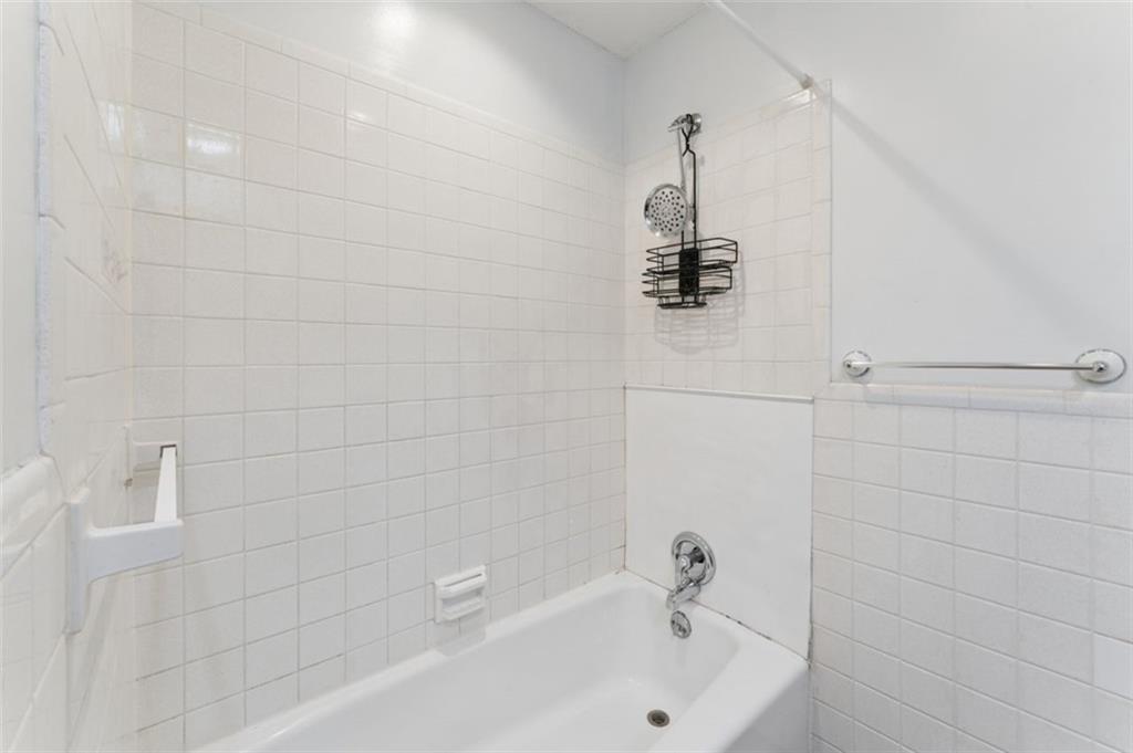 101 W Insley Avenue