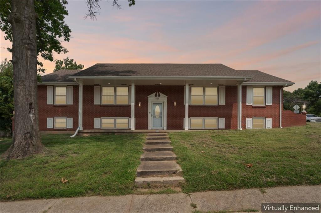 101 W Insley Avenue