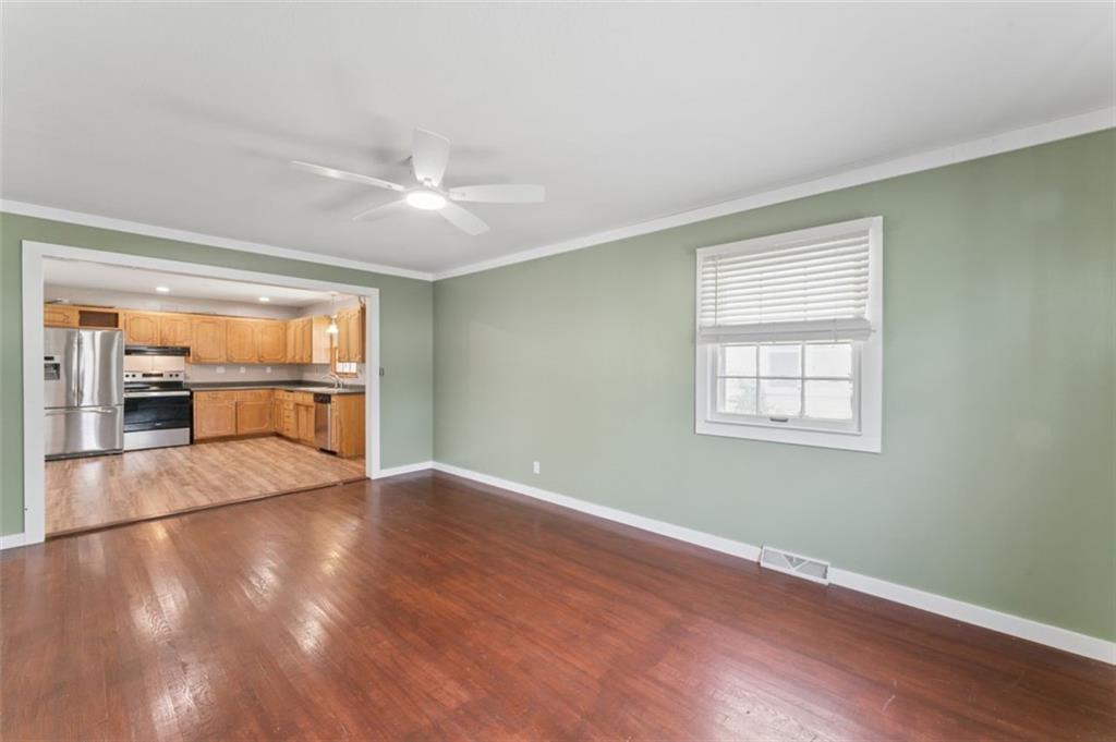 101 W Insley Avenue