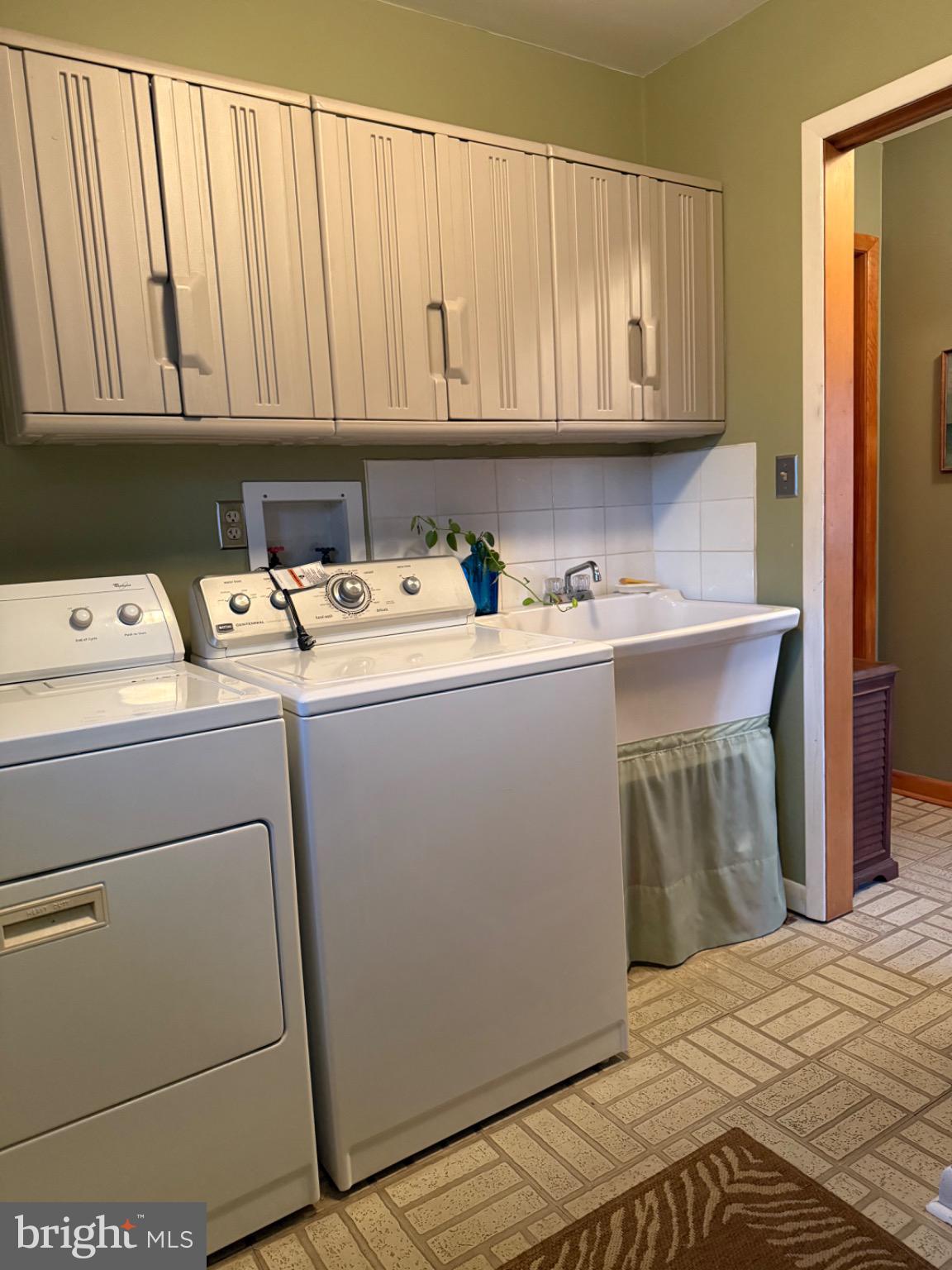 134 CROSSWICKS ELLISDALE ROAD