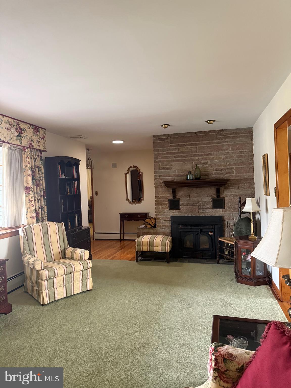 134 CROSSWICKS ELLISDALE ROAD