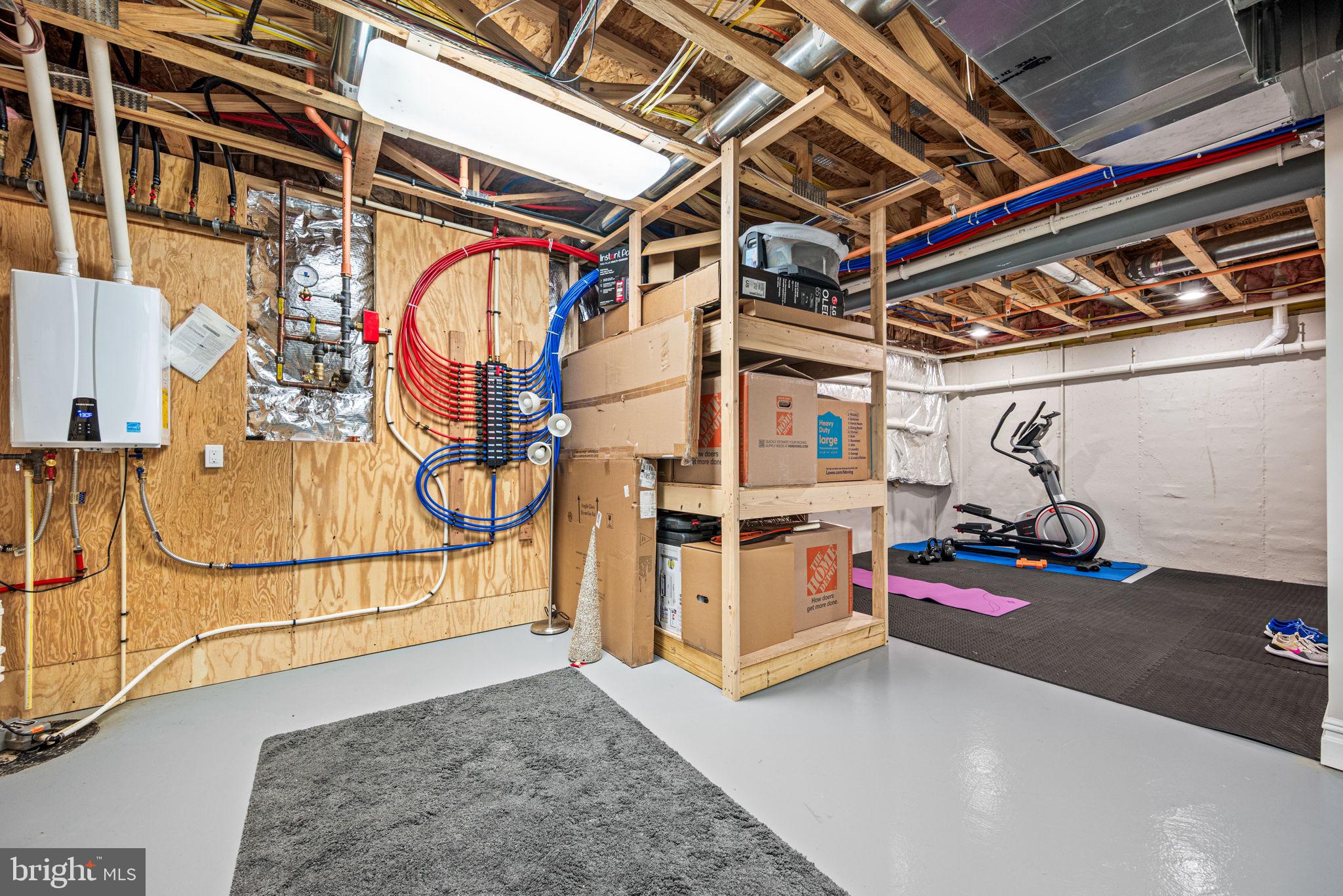 1839 WINDFLOWER LANE