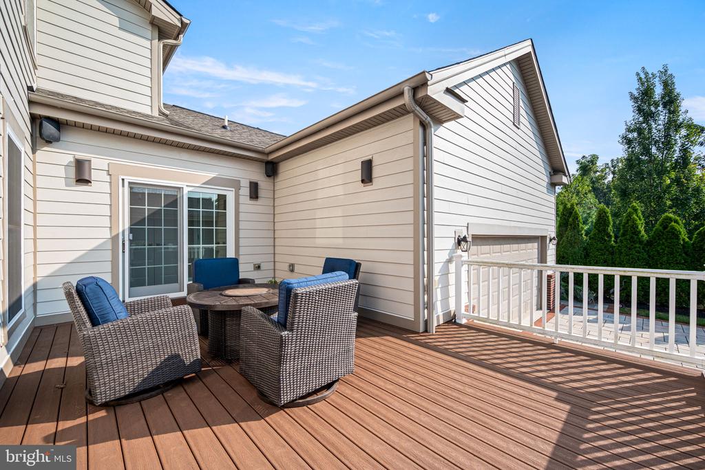 1839 WINDFLOWER LANE