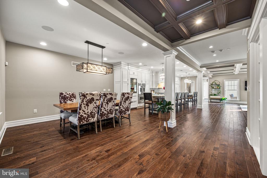 1839 WINDFLOWER LANE