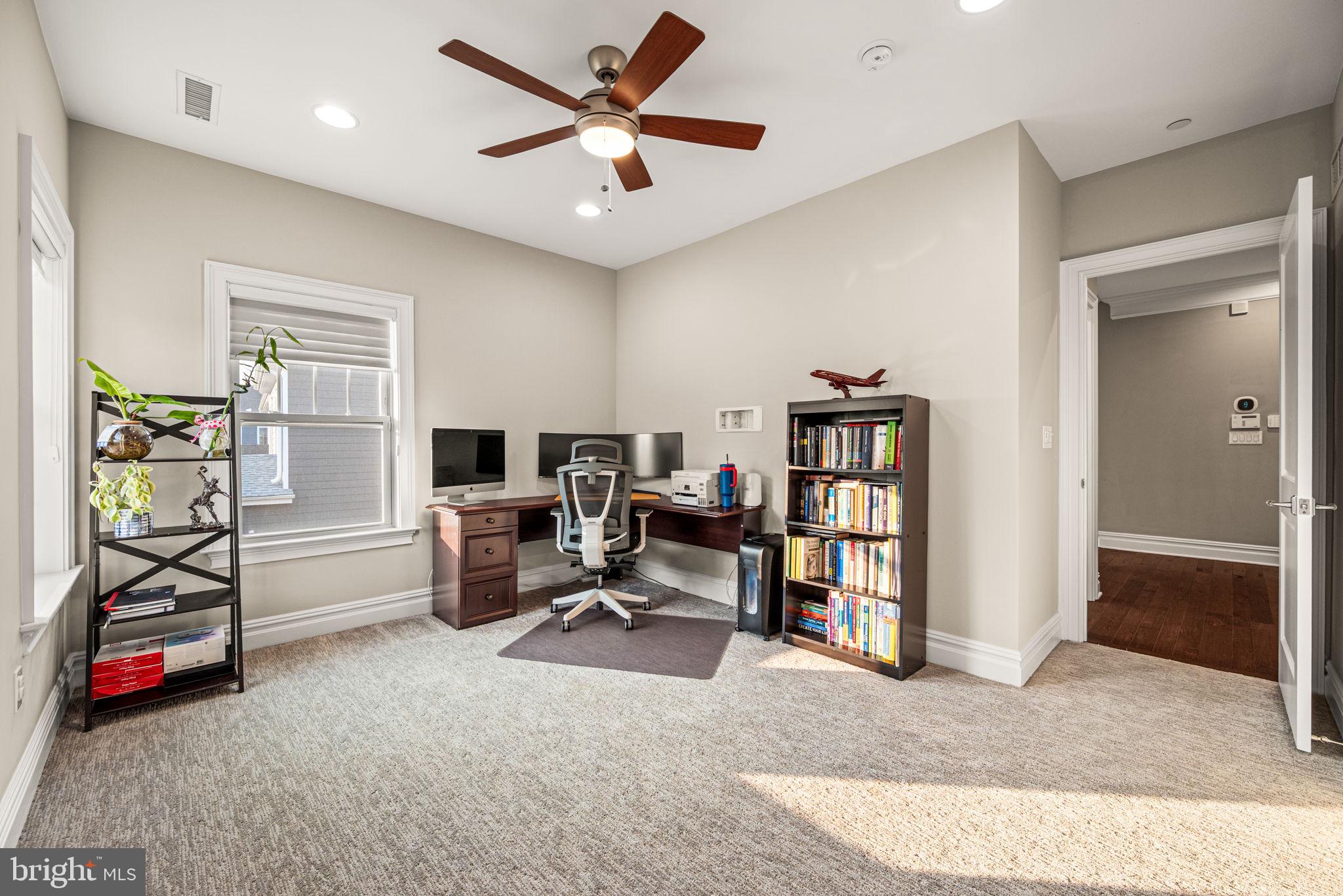 1839 WINDFLOWER LANE