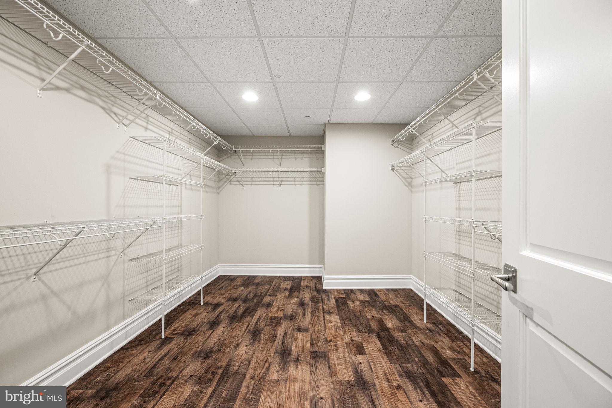 1839 WINDFLOWER LANE