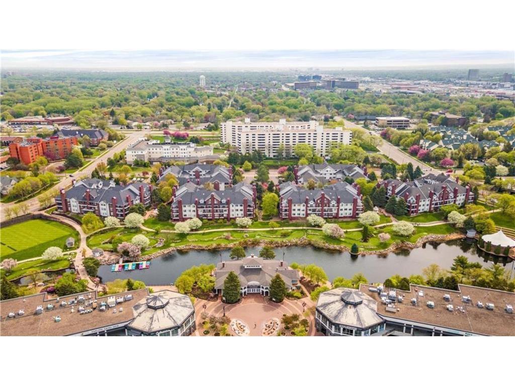 7540 Edinborough Way Unit: 1314