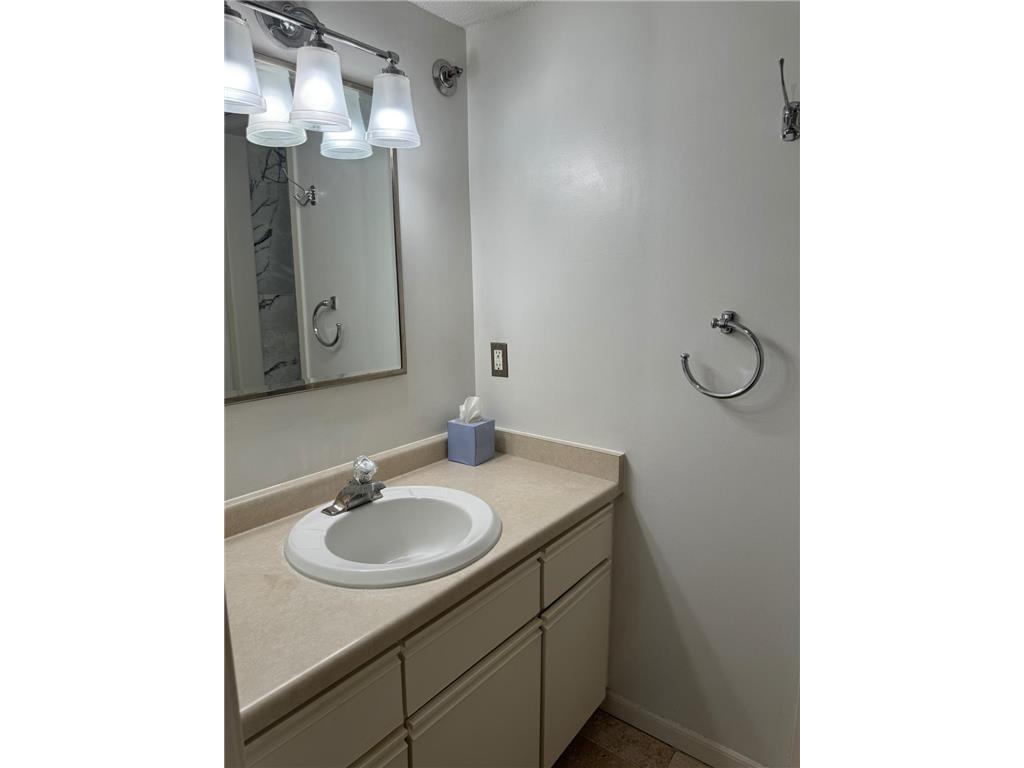 7540 Edinborough Way Unit: 1314