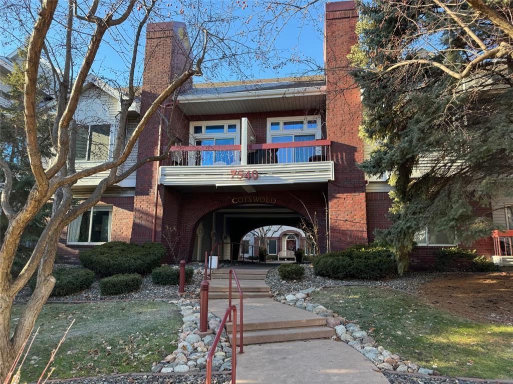 7540 Edinborough Way Unit: 1314