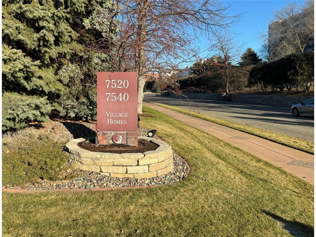 7540 Edinborough Way Unit: 1314