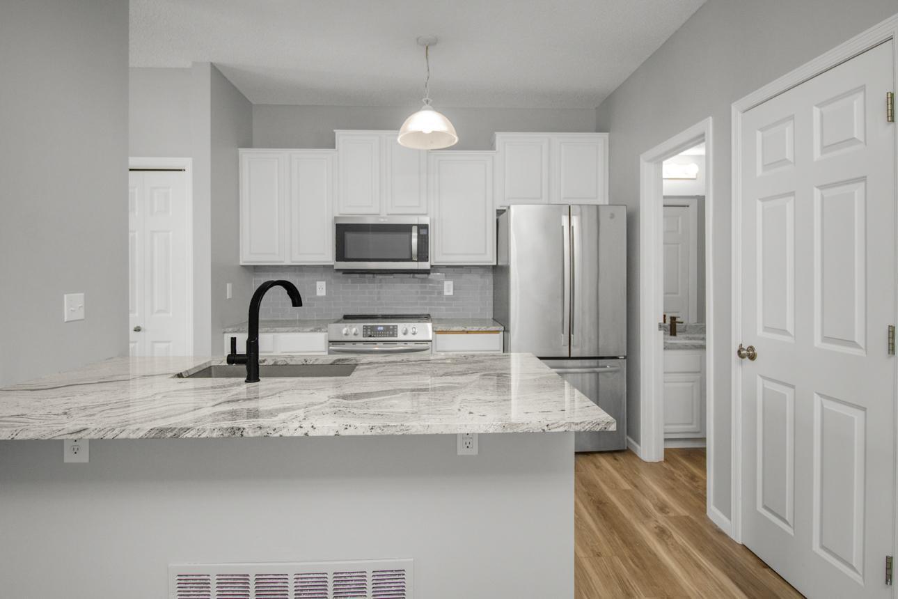 2300 Lower Afton Road E Unit: 315