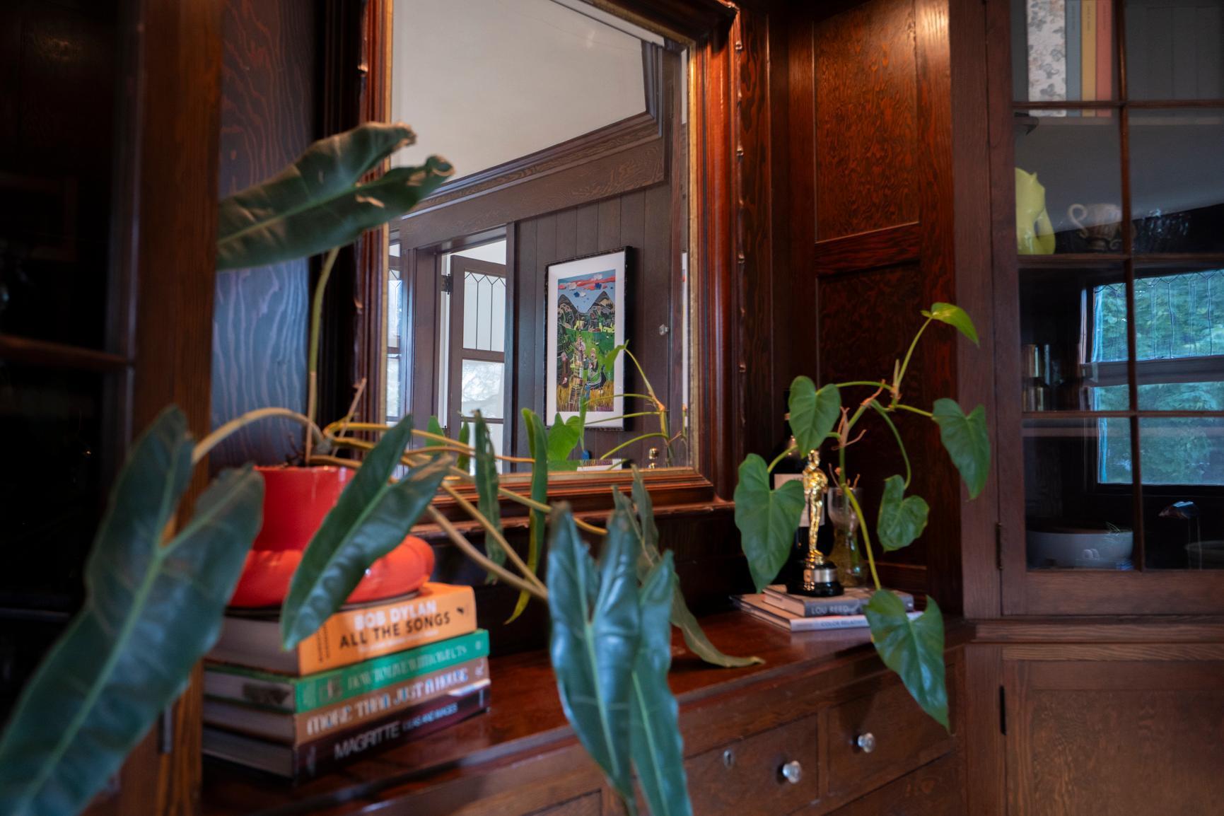 628 Cedar Lake Road S