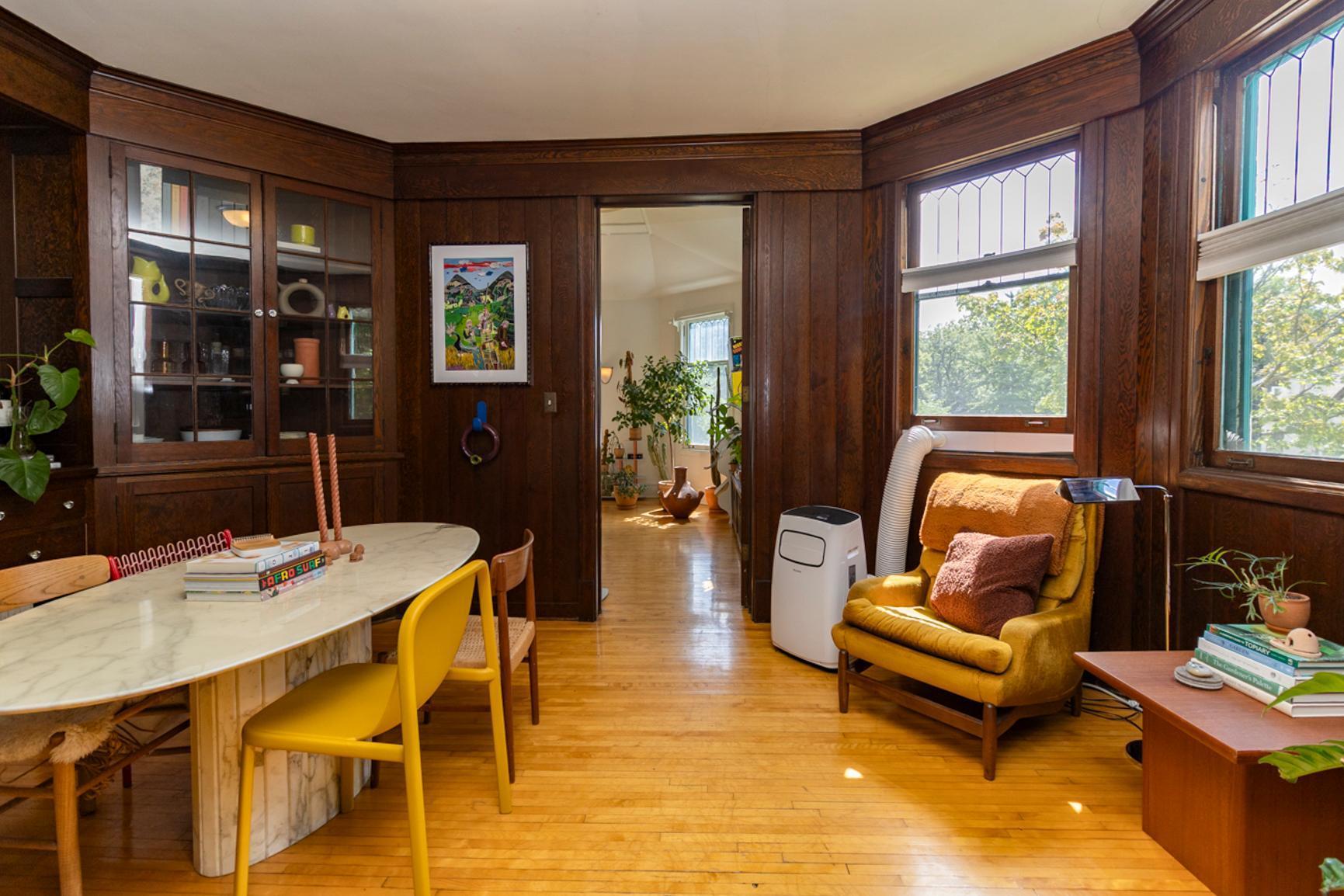 628 Cedar Lake Road S