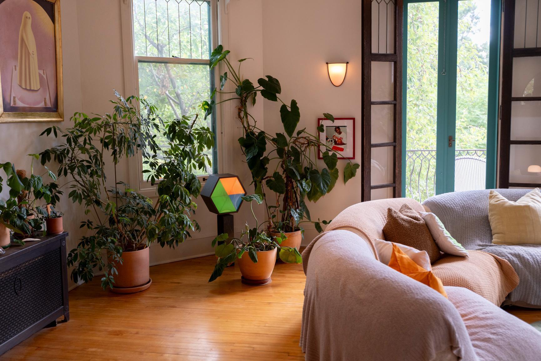 628 Cedar Lake Road S