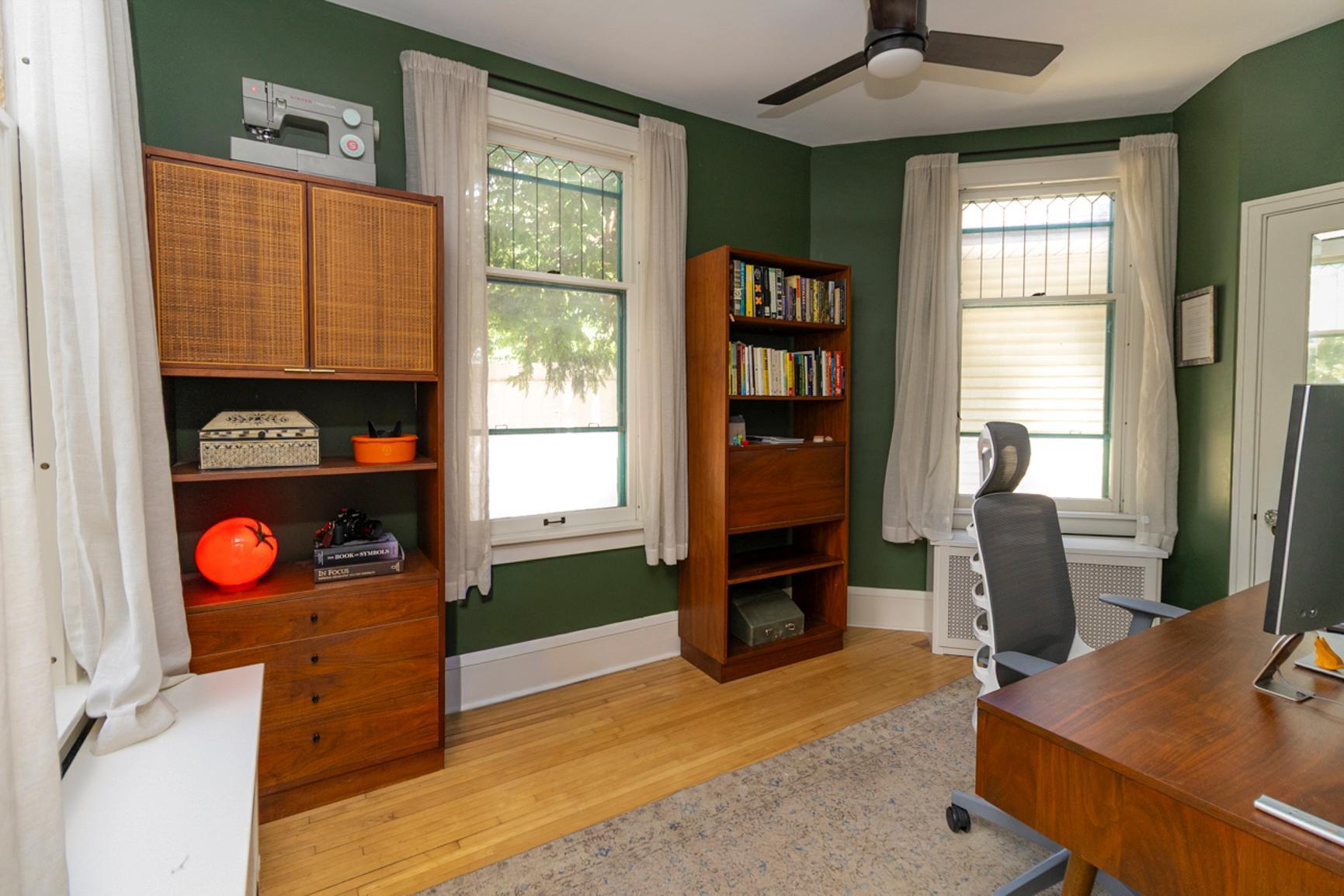 628 Cedar Lake Road S