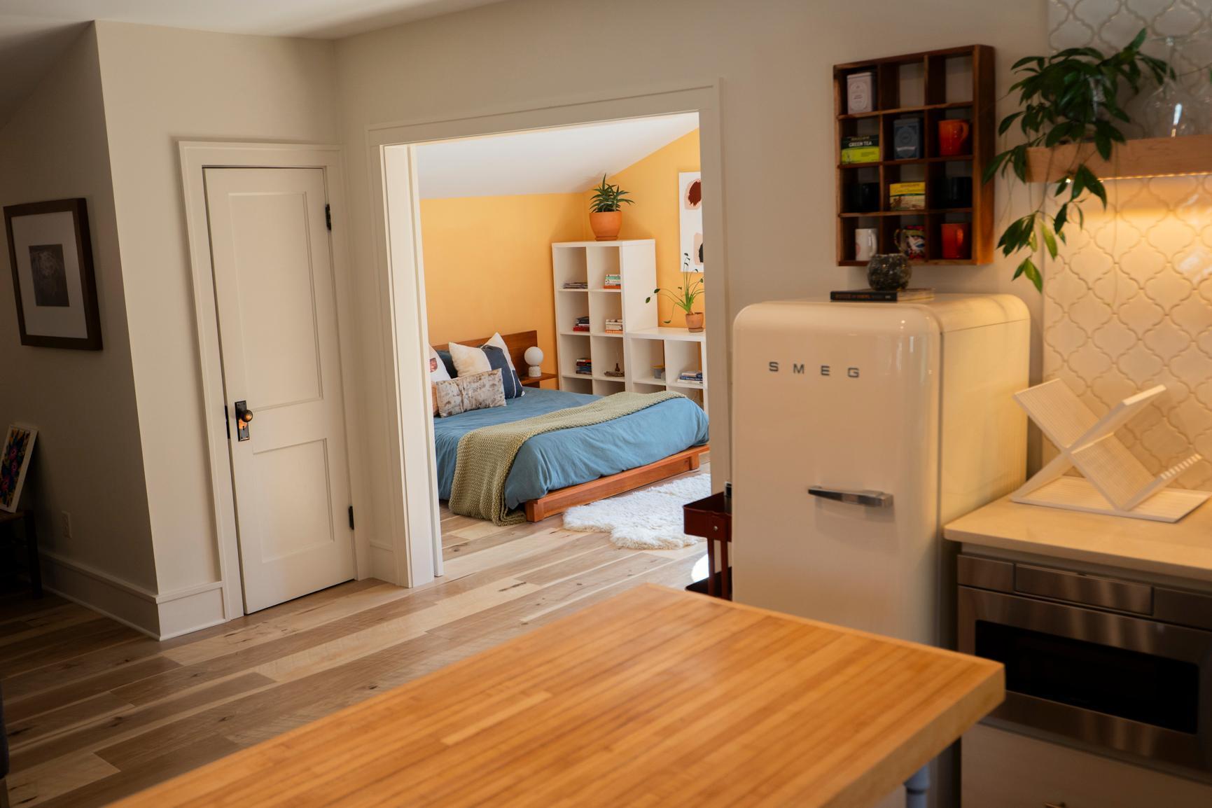 628 Cedar Lake Road S