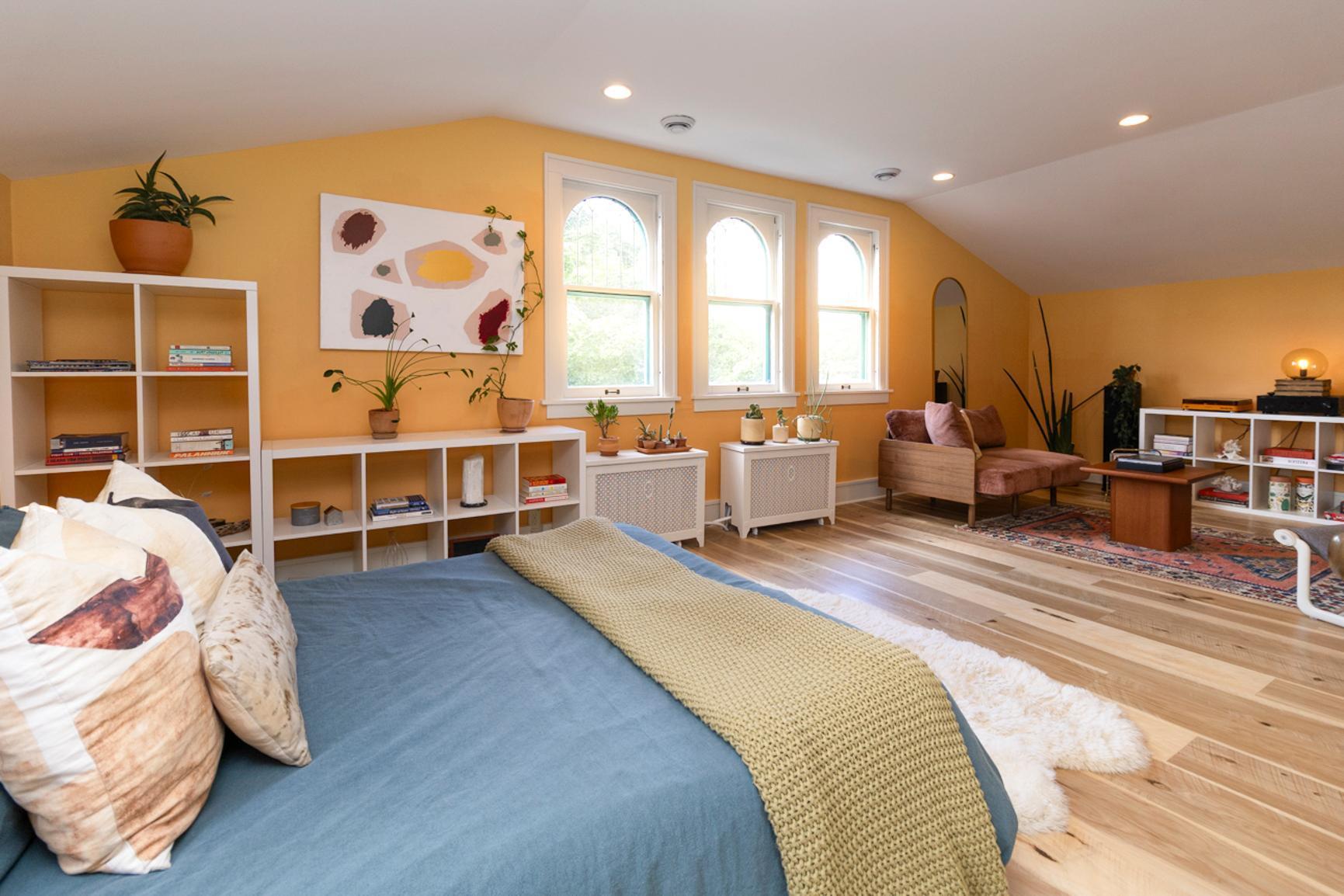 628 Cedar Lake Road S