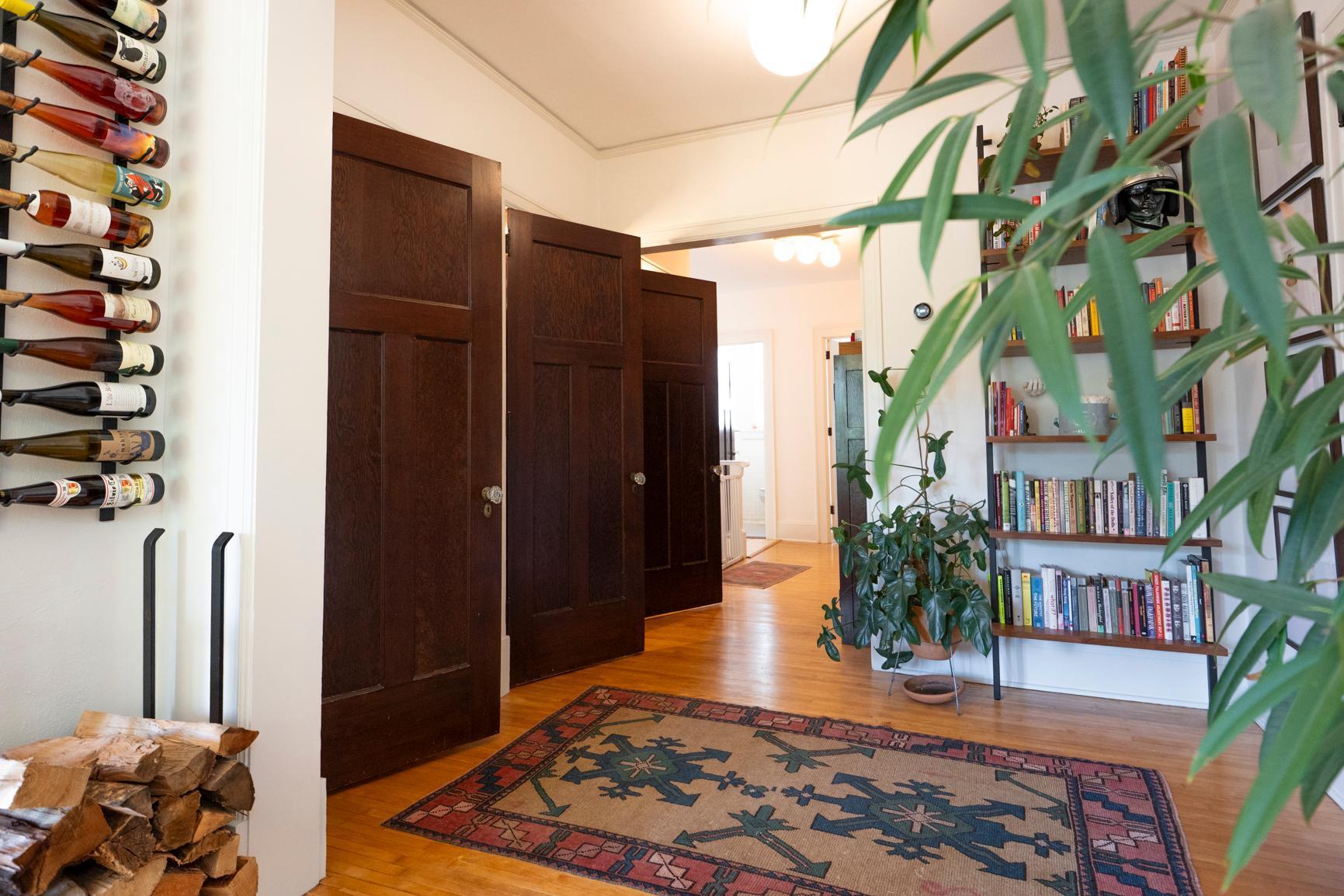 628 Cedar Lake Road S