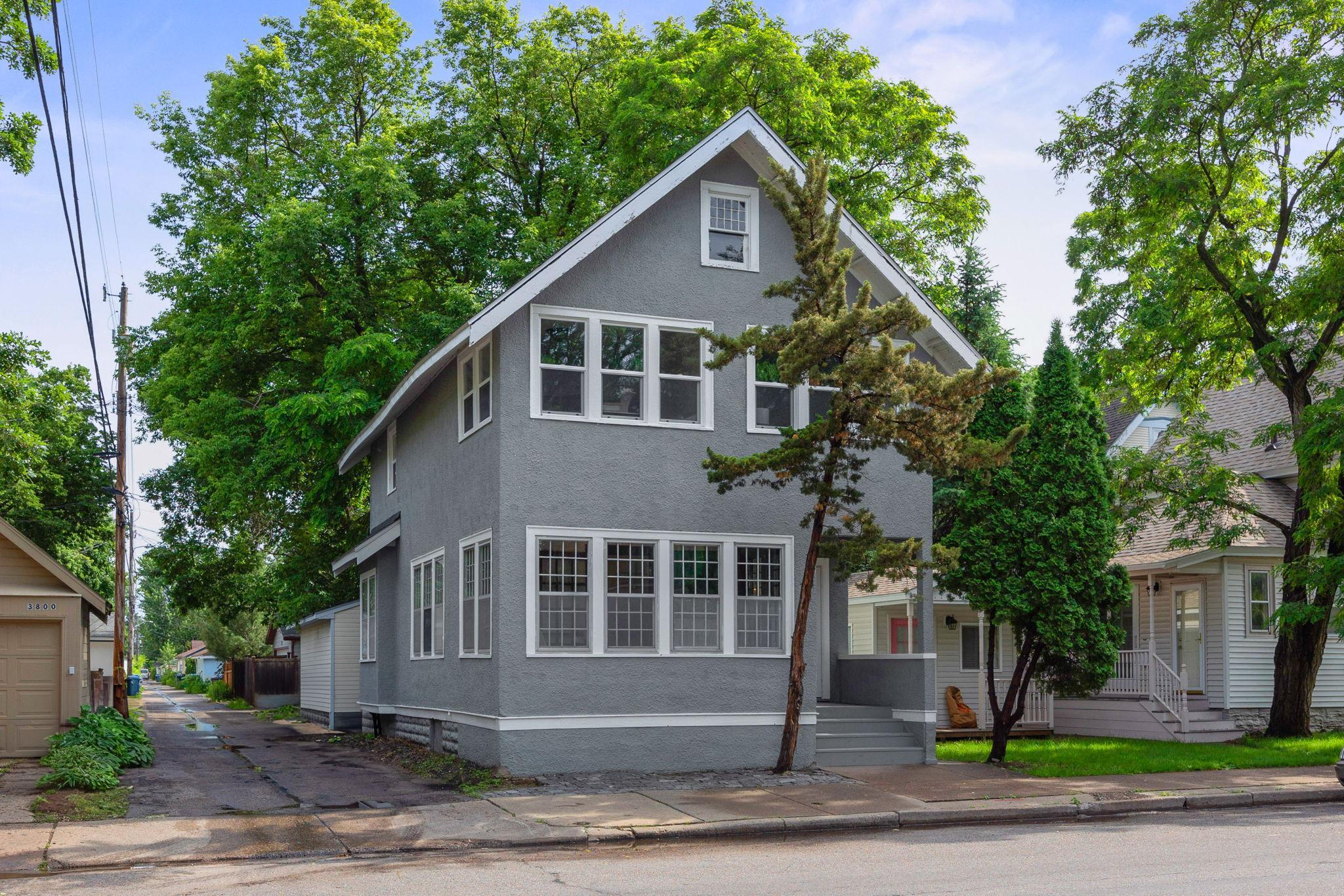613 W 38th Street