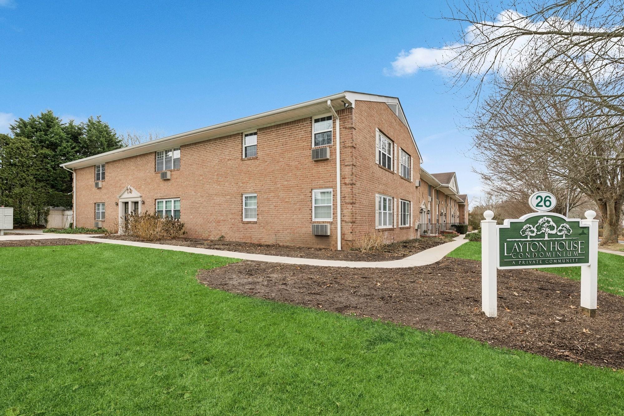 26 Layton Avenue Unit: 28