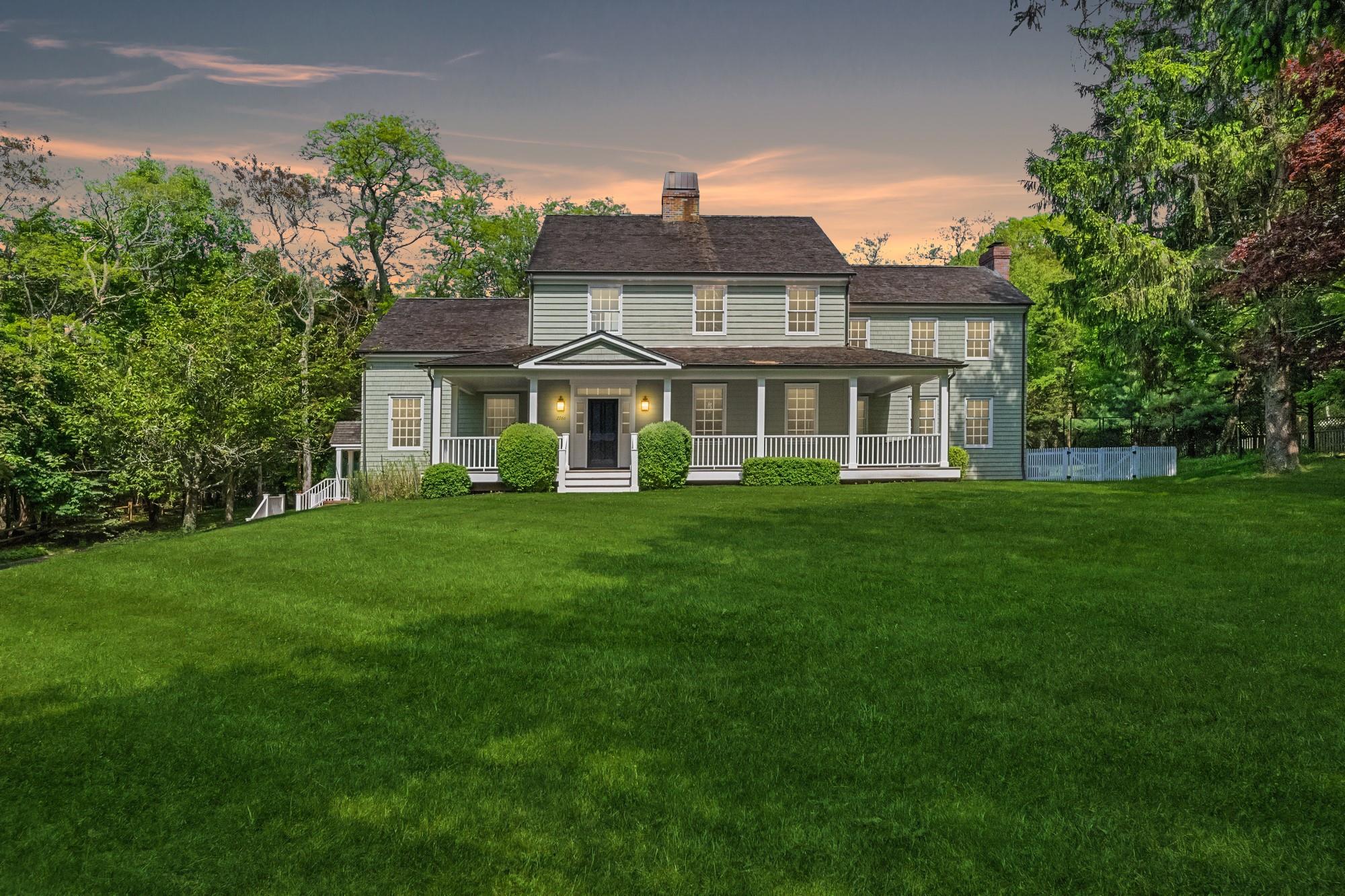 2766 Noyack Road