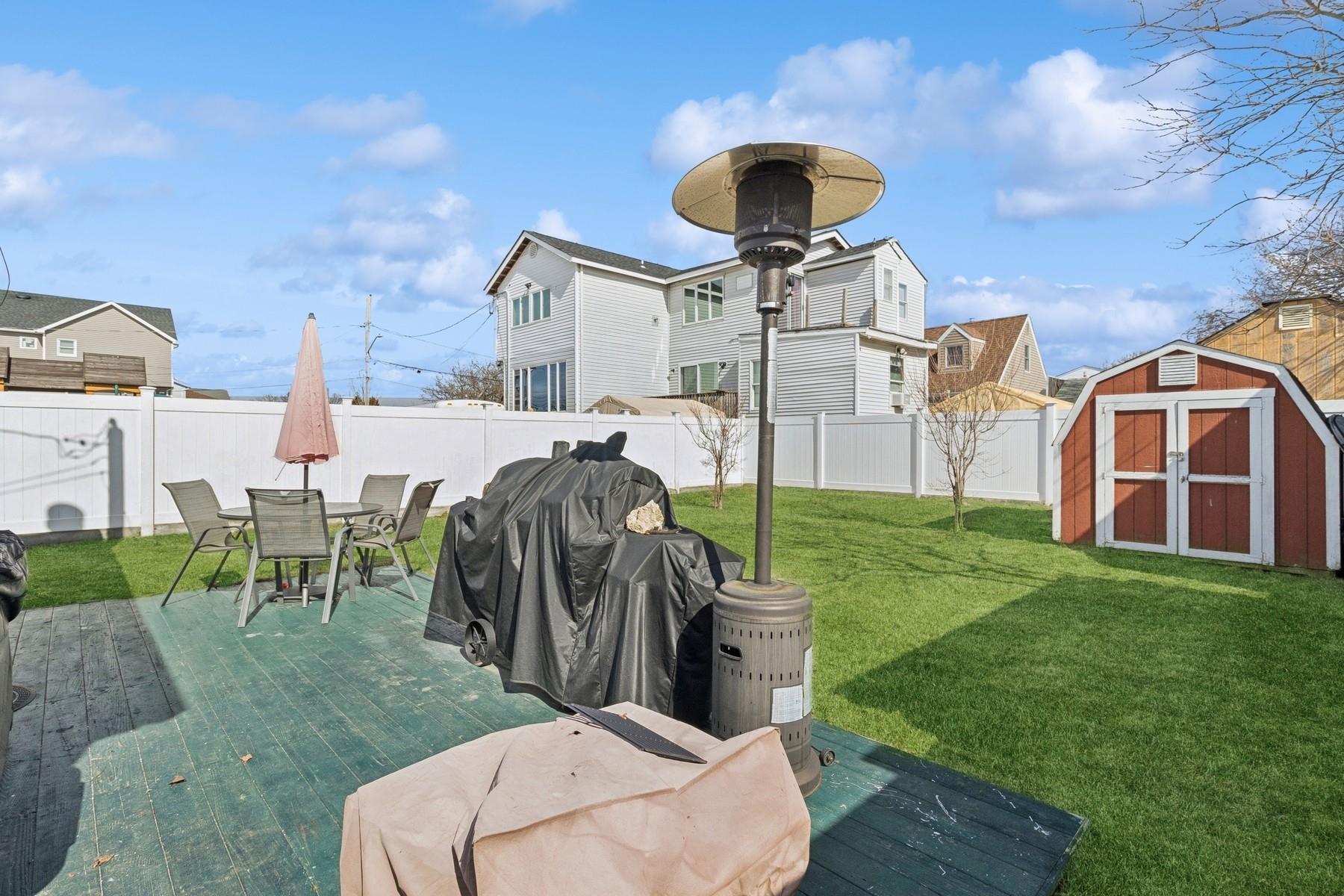 157 E Shore Road