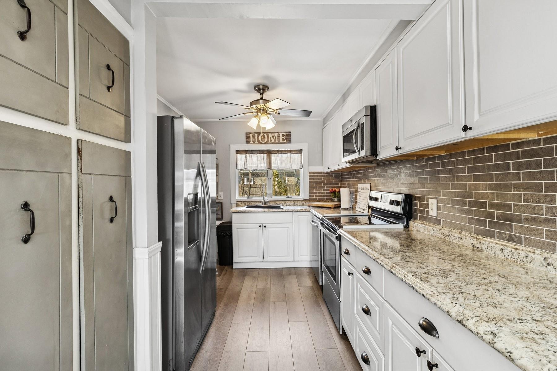 4023 Driscoll Lane
