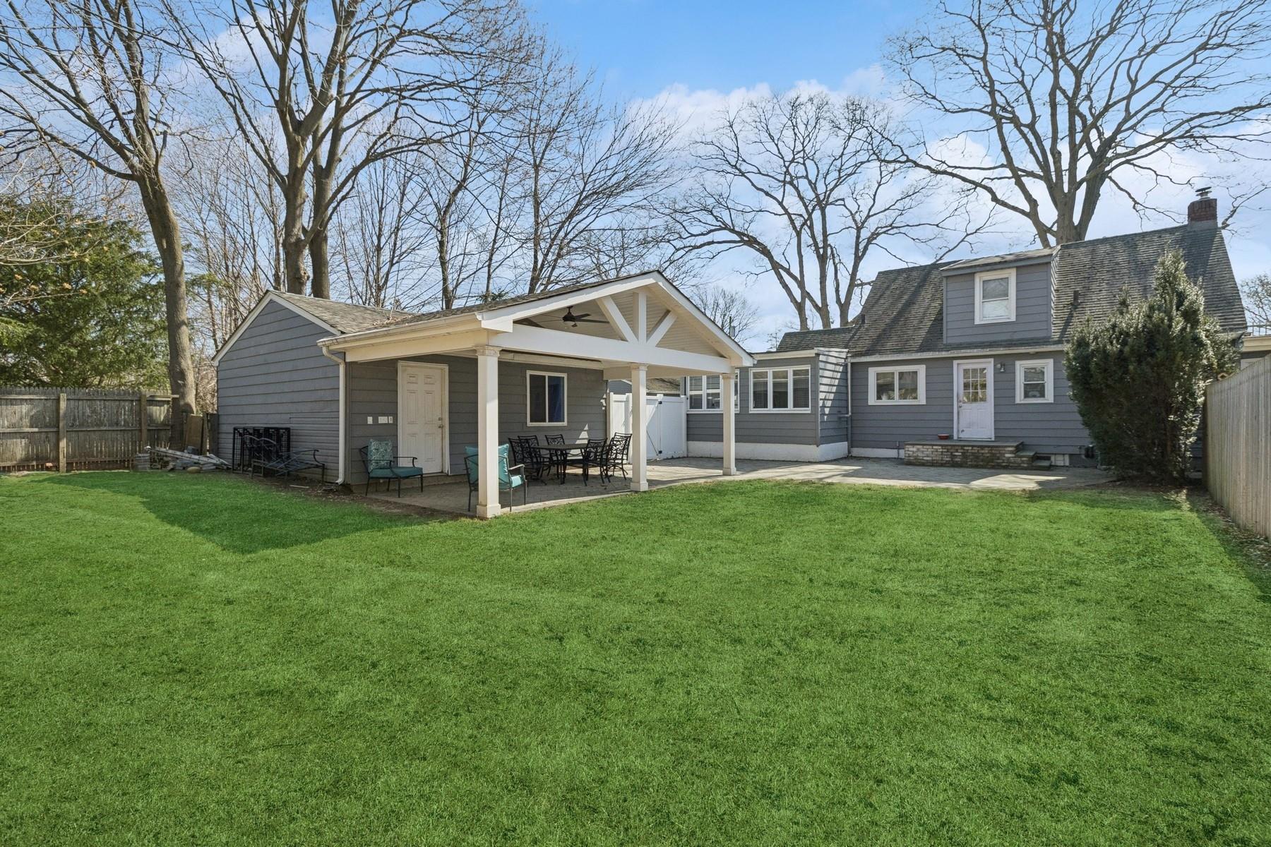 4023 Driscoll Lane