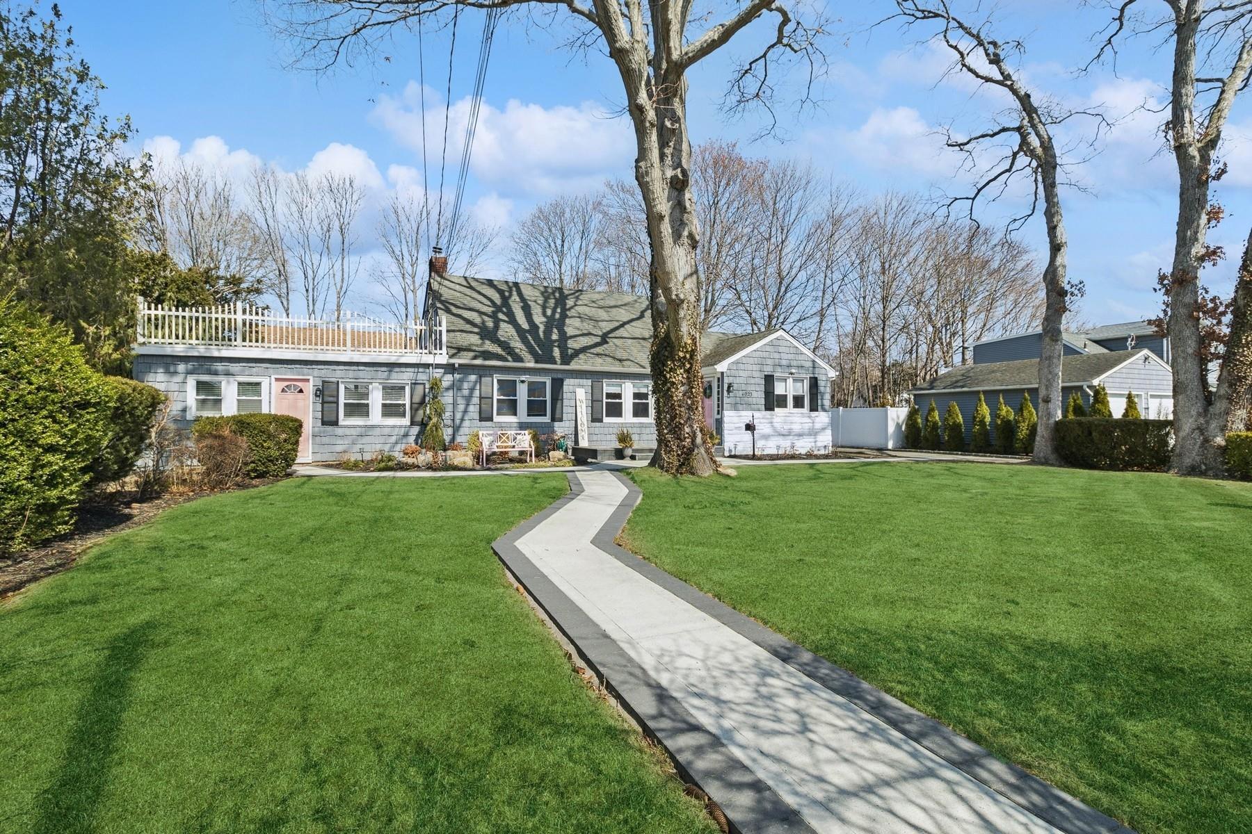 4023 Driscoll Lane