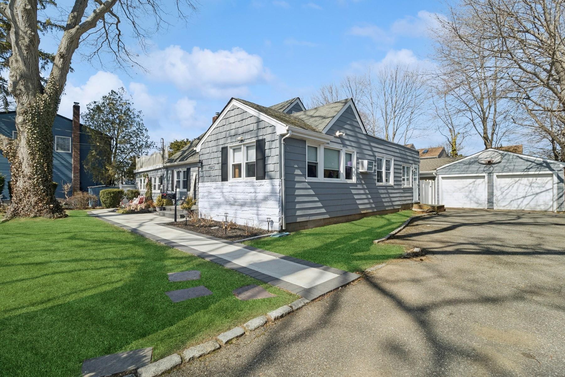 4023 Driscoll Lane