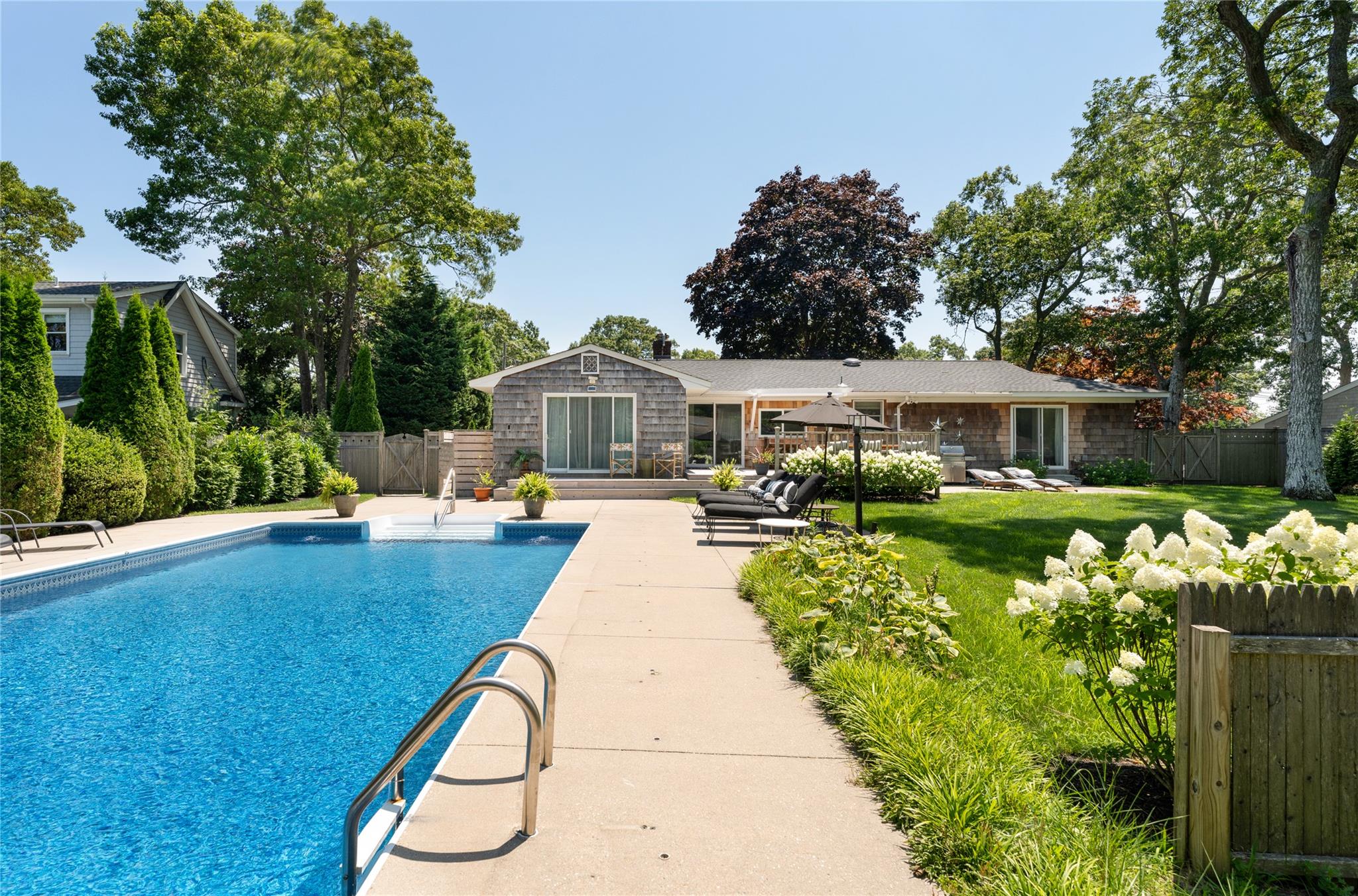 6 Sanderling Lane